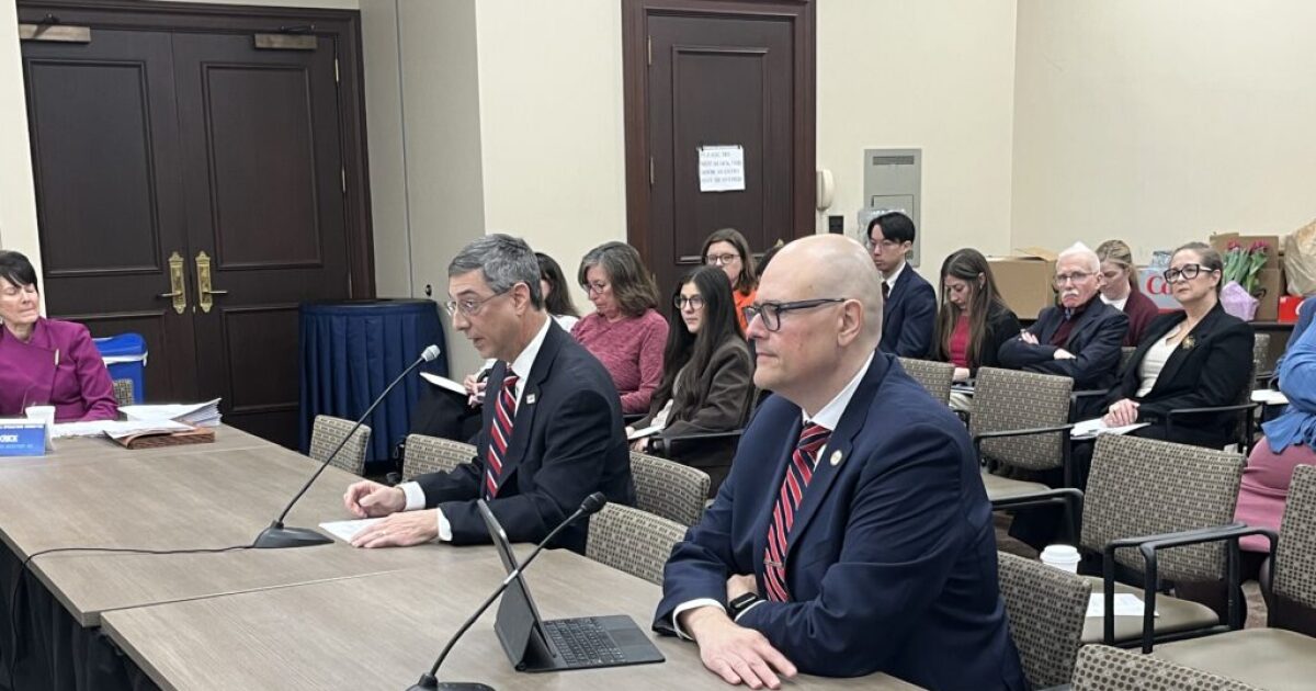 지방 정부, 국회의원 및 공익 옹호자들은 펜실베니아에서 알 권리 업데이트를 요구합니다.
