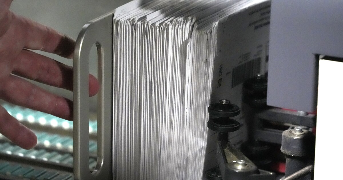 트럼프 행정부, 펜실베니아 등 주에서 우편투표 행정명령으로 고소당하다