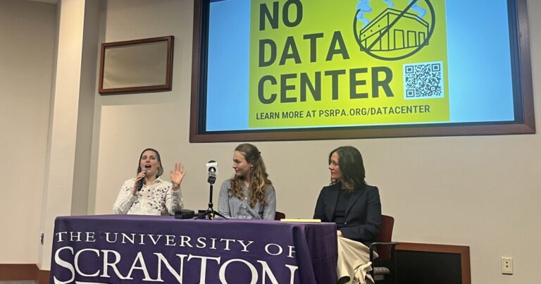 패널은 전국 데이터 센터의 에너지 수요가 펜실베니아에 어떤 영향을 미칠지 논의합니다.
