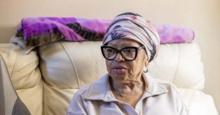 펜실베니아 홈 케어 노동자들은 주정부 자금 8억 달러 투입 없이 업계가 '위기'에 처해 있다고 말합니다.
    


