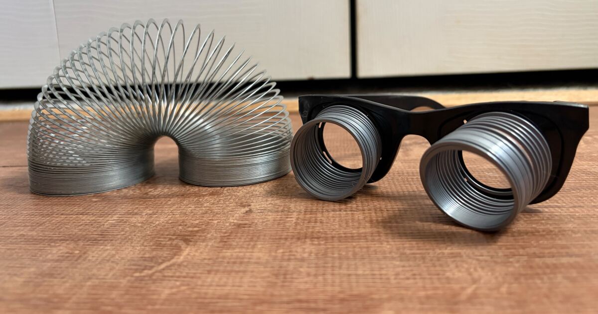 펜실베니아의 새로운 Slinky 박물관은 역사적인 집에서 운하 유역 전시물과 공간을 공유할 예정입니다.