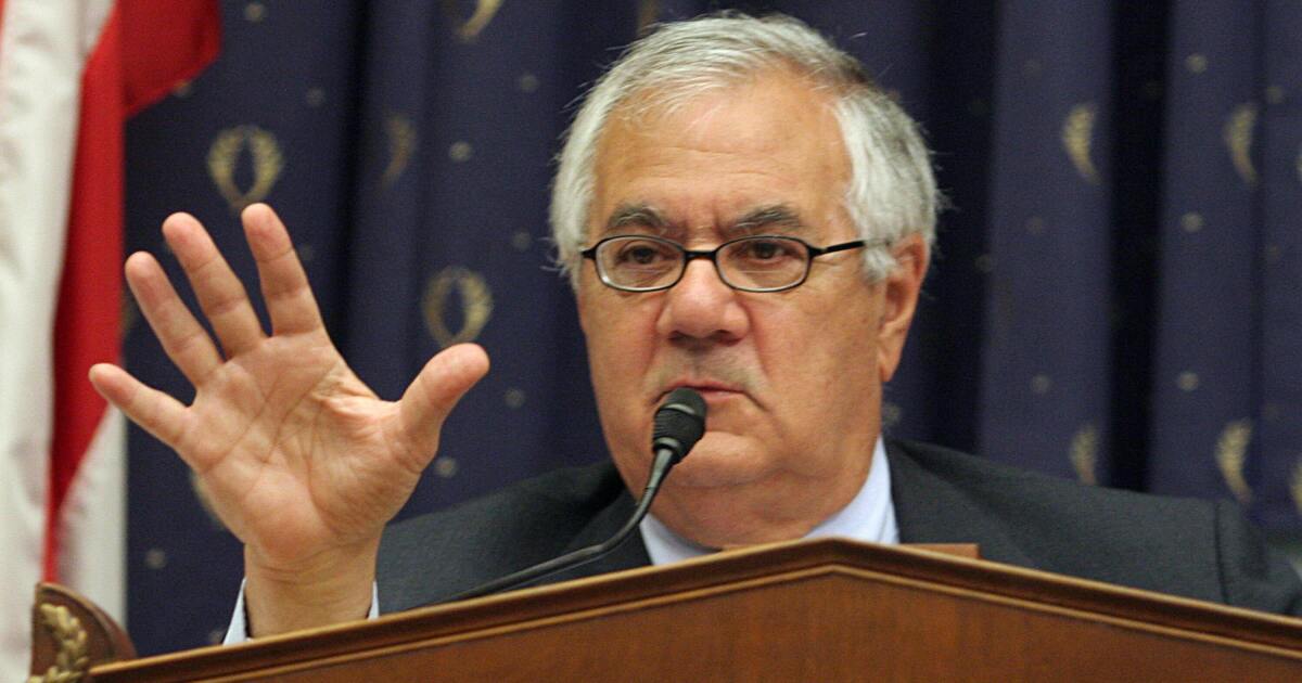 전 하원의원이자 동성애자 권리 선구자인 바니 프랭크(Barney Frank)가 86세의 나이로 사망했습니다.