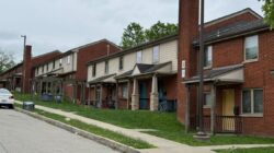 Allegheny County Housing Authority는 East Pittsburgh, McKees Rocks의 공공 주택을 폐쇄할 예정입니다.