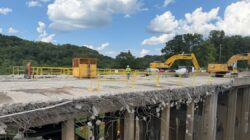 ‘극단적인 고속도로 개조’: PennDOT는 I-376 교량 데모가 예정대로 진행되고 있다고 말합니다.