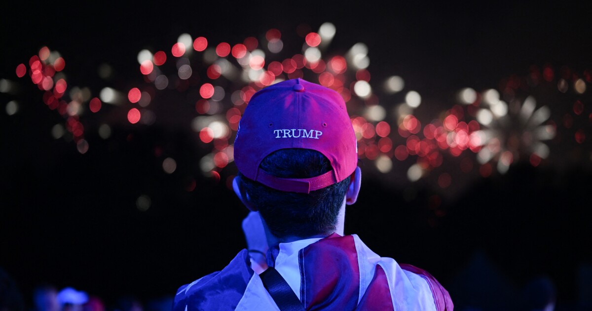 트럼프와 맘다니는 7월 4일에 대조적인 연설을 합니다. 그리고 미국은 월드컵에서 벨기에와 맞붙는다.
