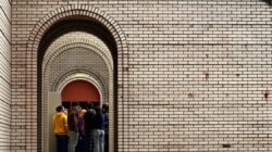 PPS가 영재 프로그램을 확장하기 위해 노력함에 따라 학생들은 격려와 준비가 핵심이라고 말합니다.