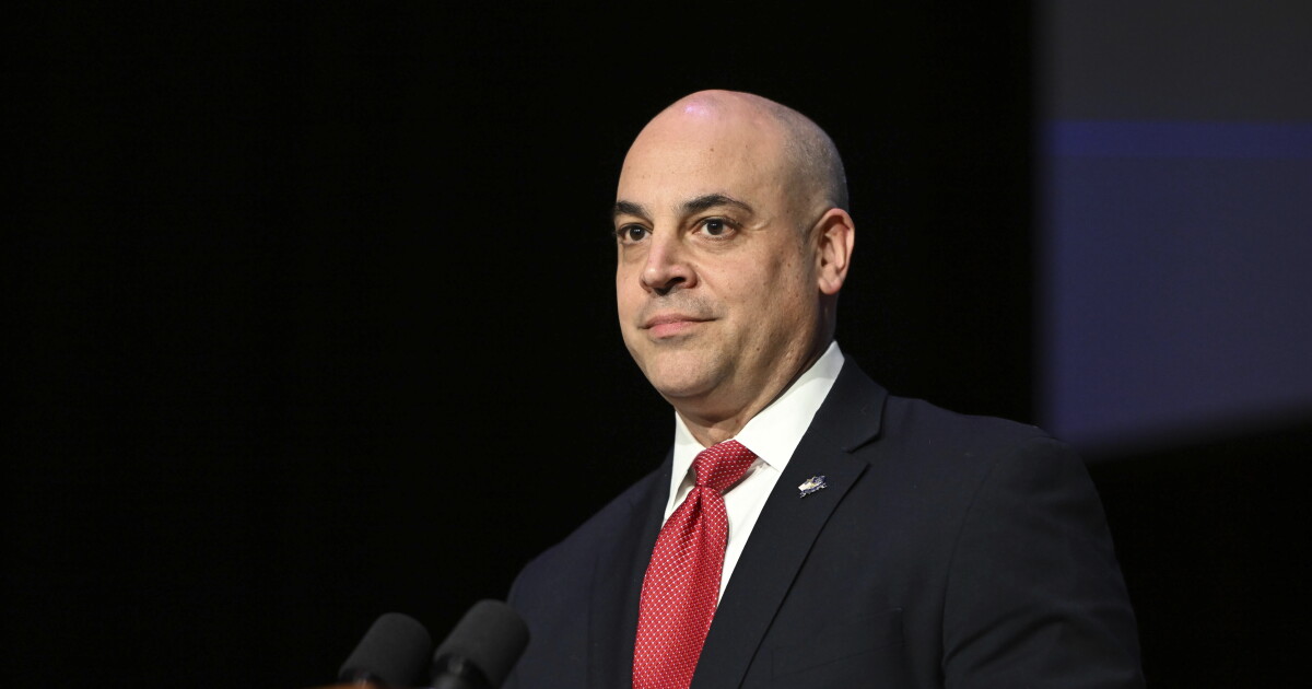 Pa. AG Sunday는 해롭고 ‘중독적’인 기능 소송으로 Snapchat 제작자를 고소했습니다.