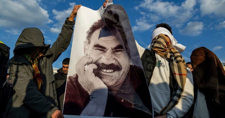 터키 의회, 수천 명의 PKK 무장세력에 대한 사면 법안 승인
