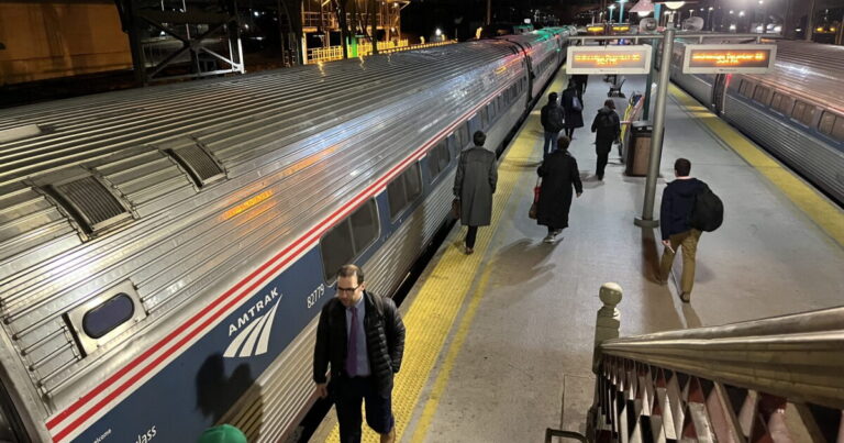 11월 중순부터 PGH를 오가는 Amtrak 여객열차 추가 운행 시작
    


