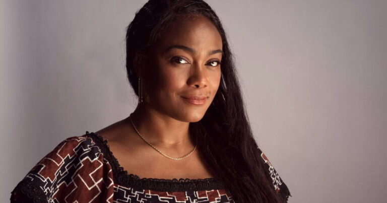 배우 타티아나 알리(Tatyana Ali)는 흑인과 원주민 산모의 건강을 옹호합니다.
    


