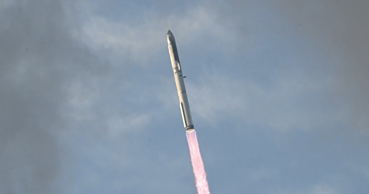 SpaceX의 우주선, 텍사스에서 첫 궤도 임무 발사