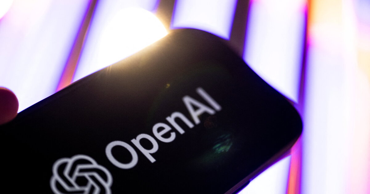 해고된 OpenAI 직원, 안전에 대한 회사의 약속에 의문을 제기